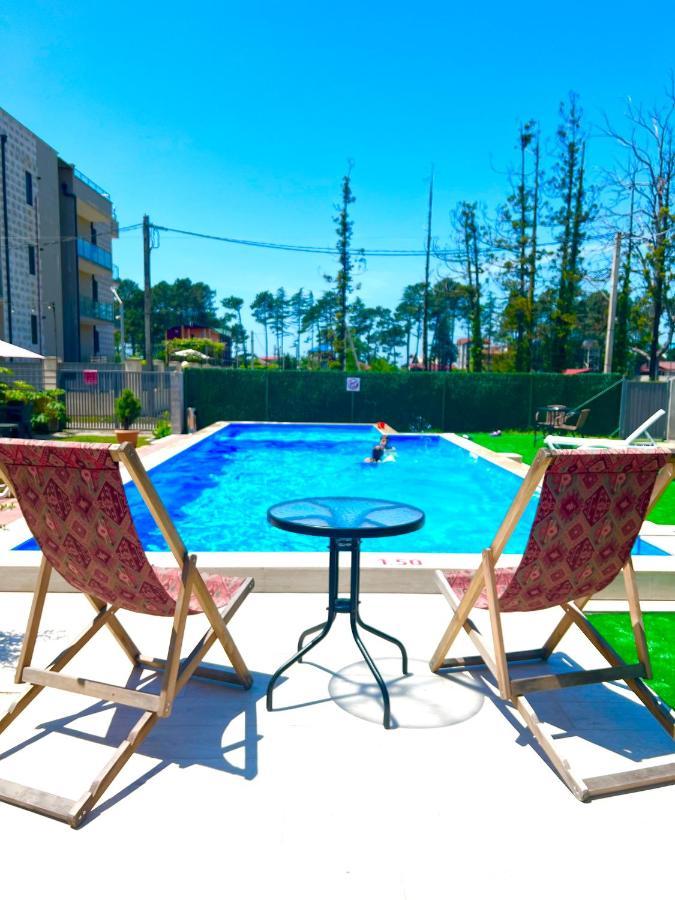 Apollo Plus Cottages อูเรคี ภายนอก รูปภาพ