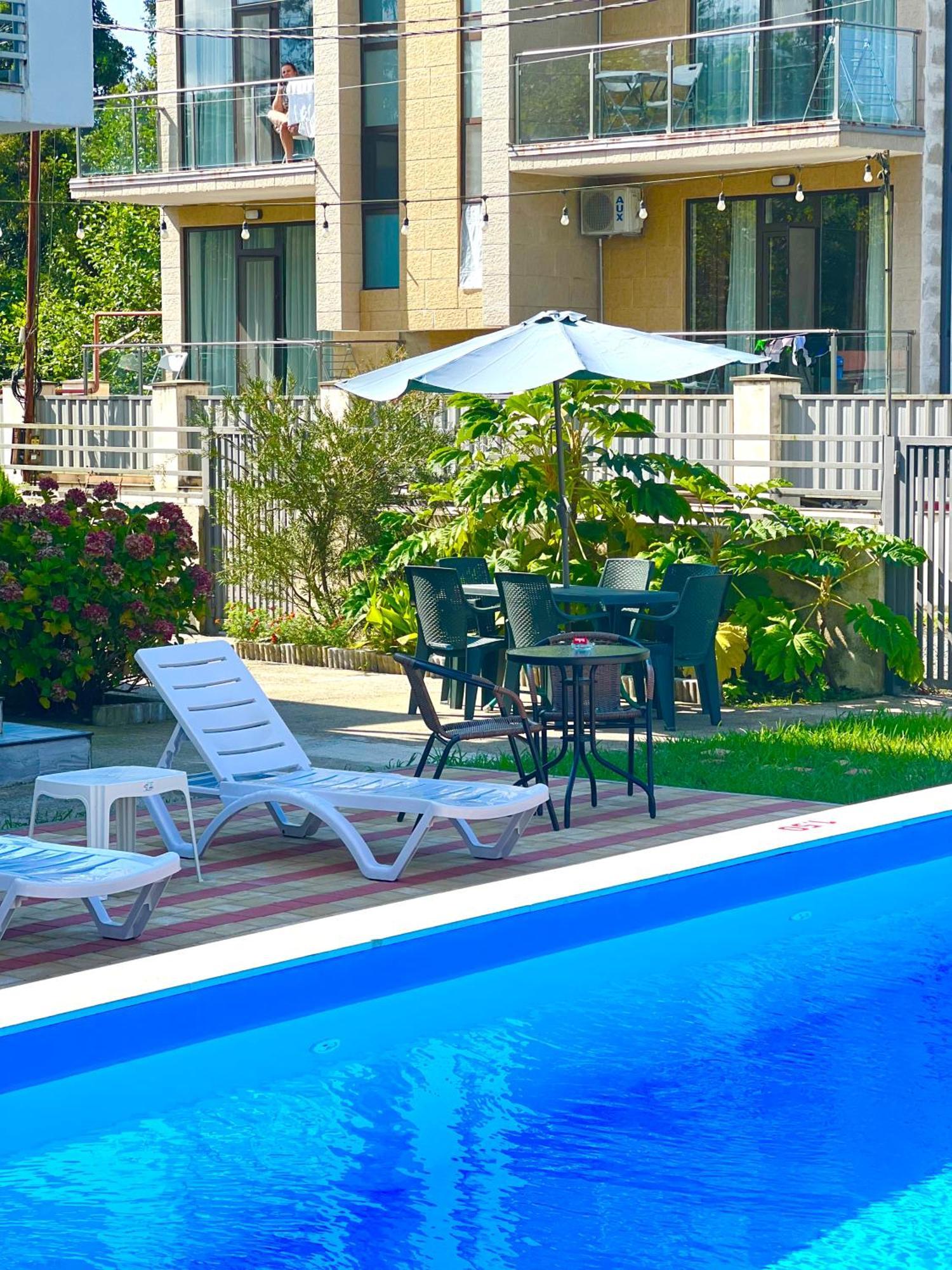Apollo Plus Cottages อูเรคี ภายนอก รูปภาพ