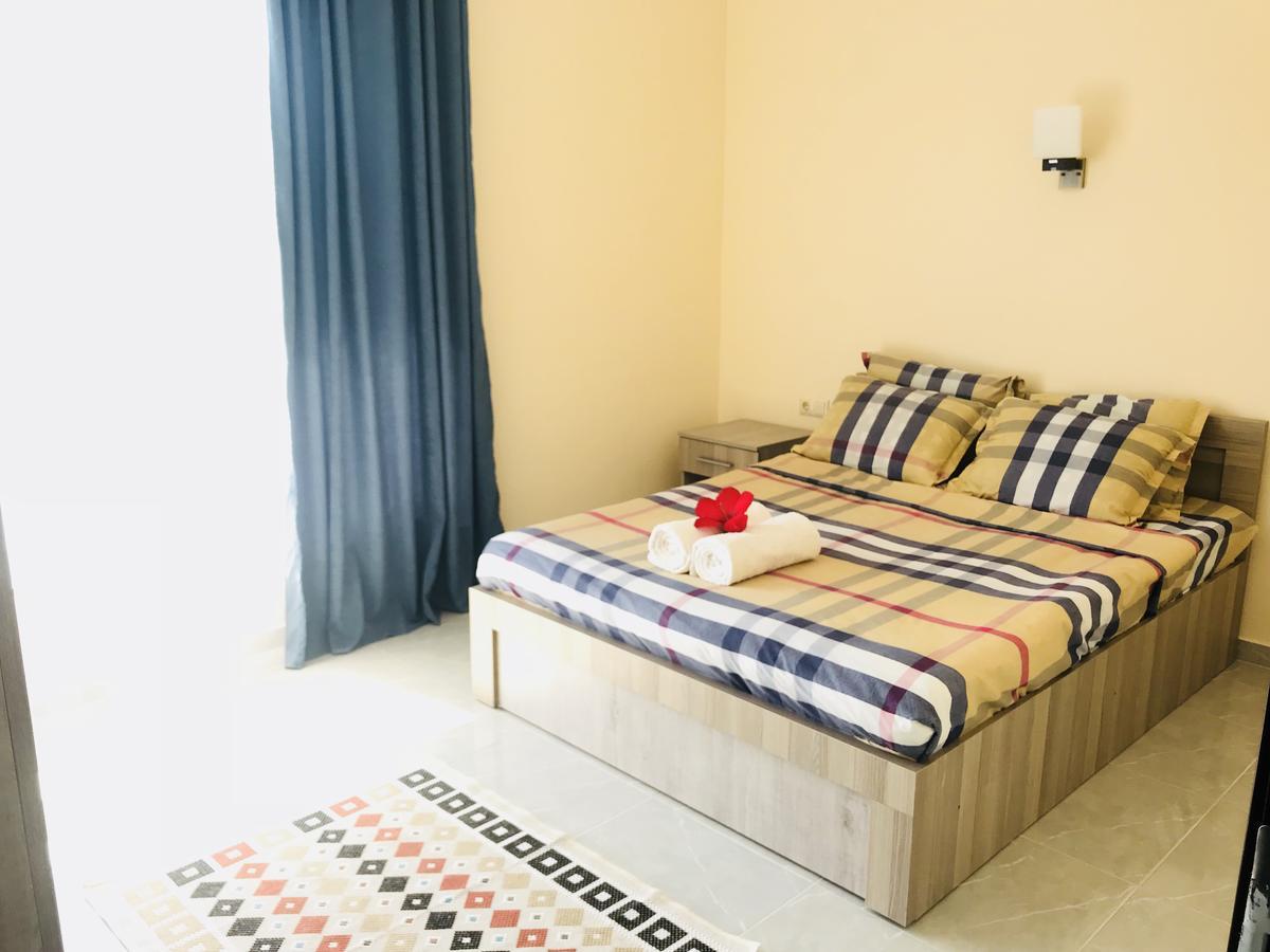 Apollo Plus Cottages อูเรคี ภายนอก รูปภาพ