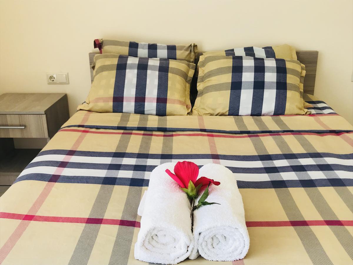 Apollo Plus Cottages อูเรคี ภายนอก รูปภาพ